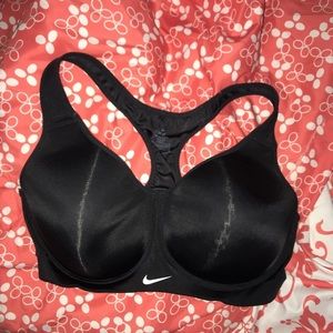 nike sports bra